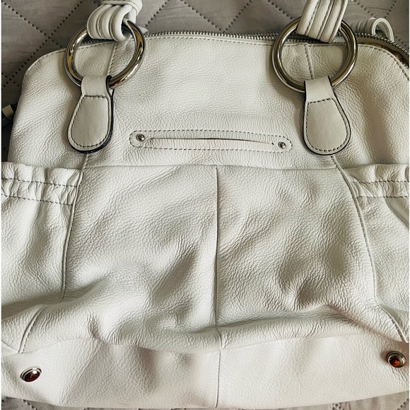 Vintage B. Makowsky White multiple pocket Purse/Bag - Picture 7 of 16
